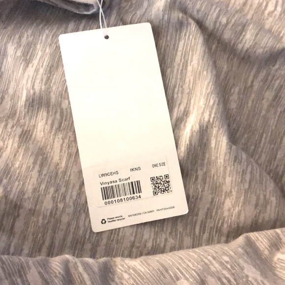 NWT Lululemon Vinyasa Scarf Jacquard IKNS Rulu Adjustable Wrap Grey - Picture 7 of 8